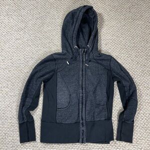 Zella Nordstrom Long Sleeve Jacket in Black and Gray